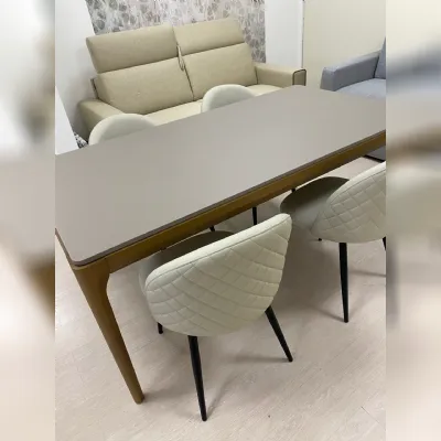 Tavolo rettangolare in laccato Ekanta di Le fablier in Offerta Outlet