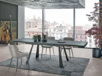 Tavolo con piano in laminato rettangolare di Collezione esclusiva a PREZZO OUTLET 