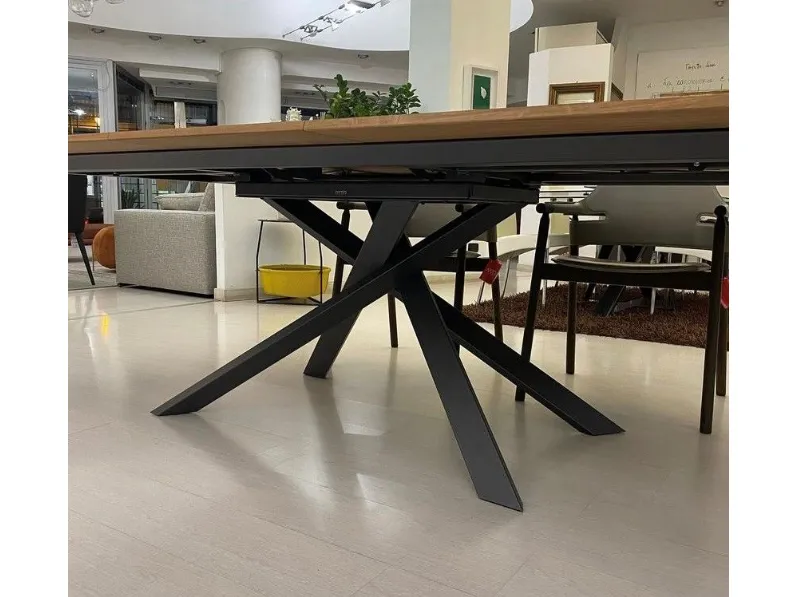 Tavolo 4x4 di Ozzio scontato del 30%