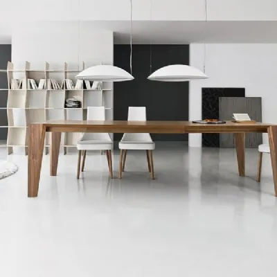 Tavolo Plus Compar in legno Allungabile scontato 30%