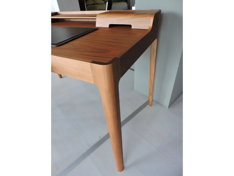 Tavolo rettangolare in legno Scrittoio saffo e sedia nissa Porada in Offerta Outlet