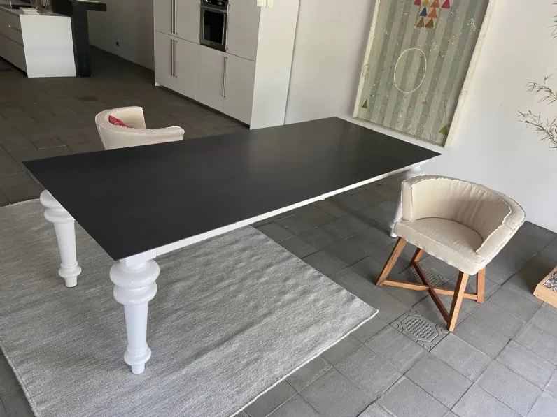 Tavolo in metallo rettangolare Tavolo gray Gervasoni in offerta outlet