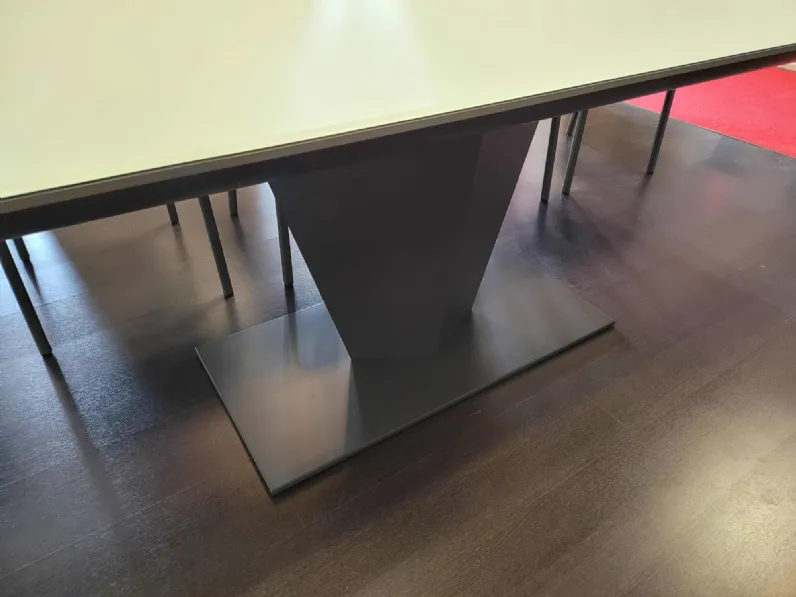 Tavolo in vetro rettangolare Diamante special Ozzio in offerta outlet