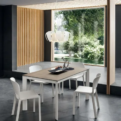 Tavolo rettangolare in ceramica Mario * di La primavera in Offerta Outlet