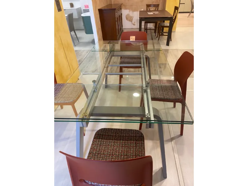 Tavolo Marte Target point in vetro Allungabile 