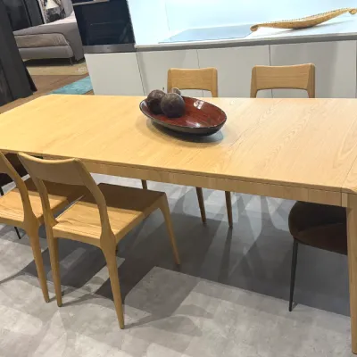 Tavolo Tavolo floyd e sedie nice  Alta corte in OFFERTA OUTLET -27%