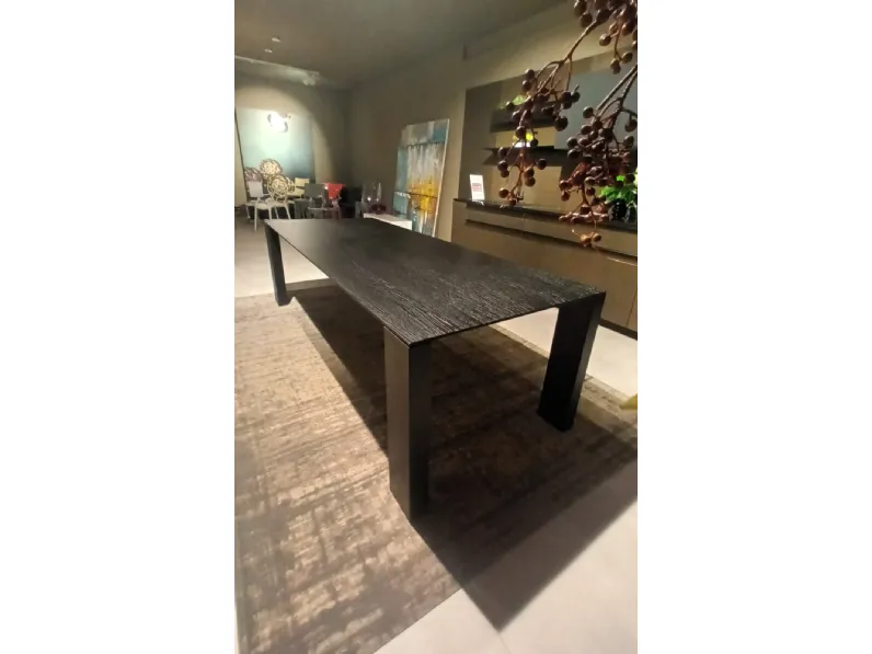 Tavolo rettangolare in legno Tavolo solido di Cesar in Offerta Outlet