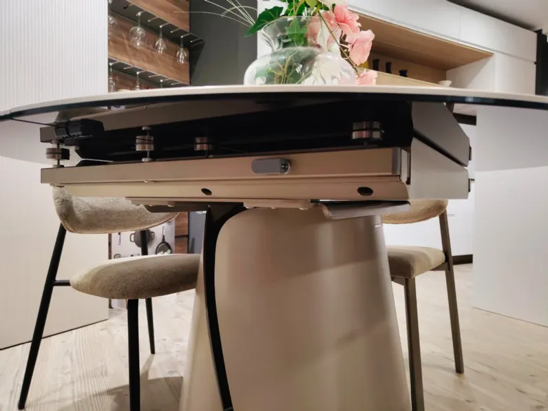 Tavolo rotondo allungabile Tango di Calligaris a prezzo riservato 