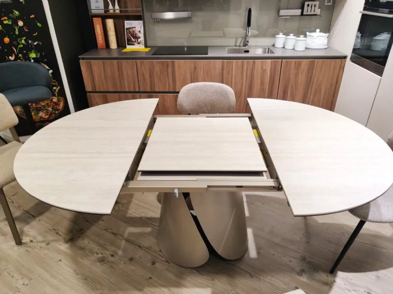 Tavolo rotondo allungabile Tango di Calligaris a prezzo riservato 