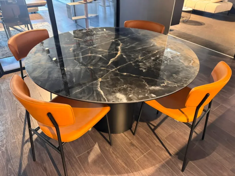 Scopri il prezzo del tavolo Yoroi Calligaris�