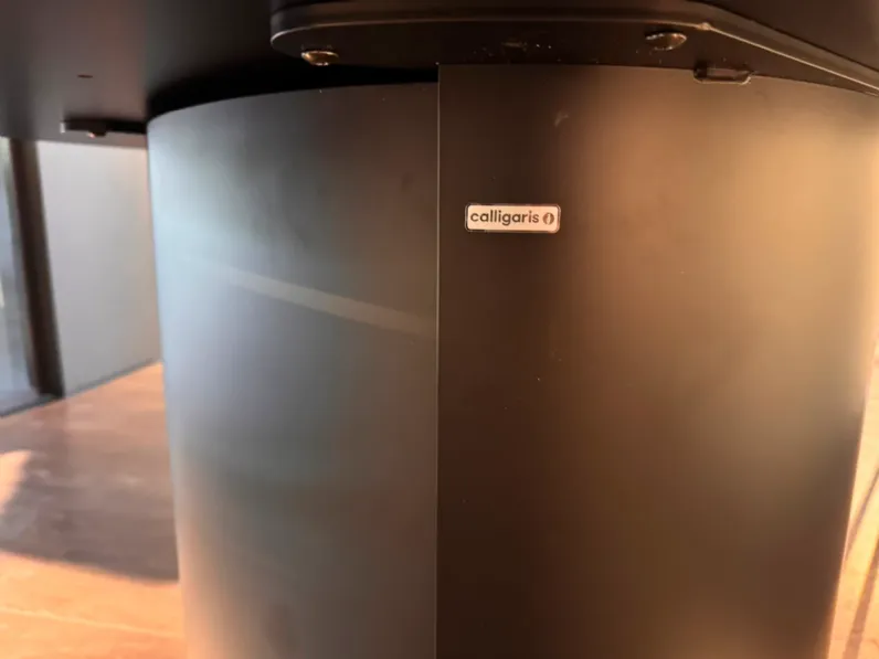 Scopri il prezzo del tavolo Yoroi Calligaris 