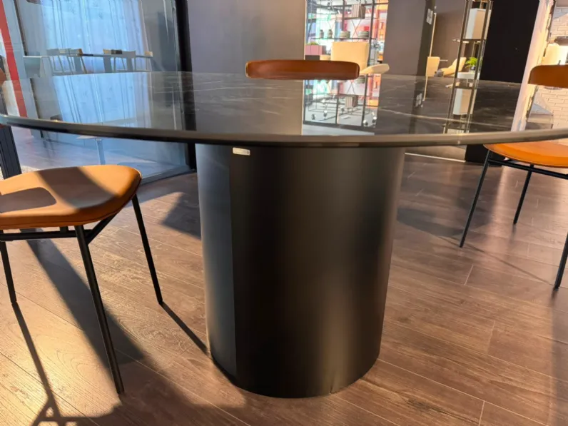 Scopri il prezzo del tavolo Yoroi Calligaris 