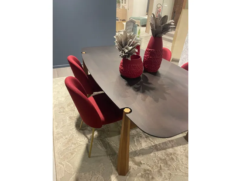 Tavolo in legno sagomato Cv 460 tavolo york Modo 10 in offerta outlet