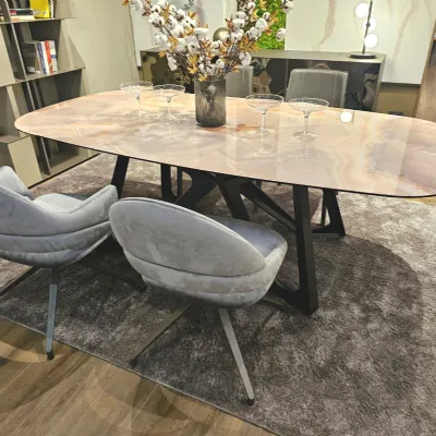 Tavolo in vetro sagomato Papillon Ozzio a prezzo scontato