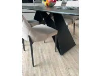 Tavolo in ceramica sagomato Thanos Stones in offerta outlet