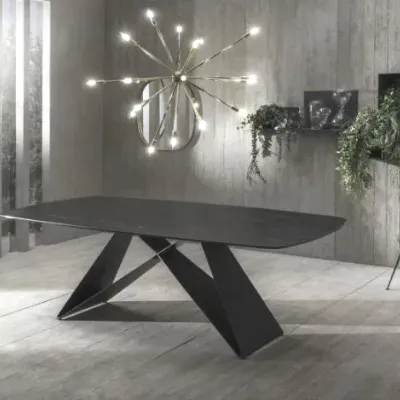 Tavolo in ceramica sagomato Thanos Stones in offerta outlet