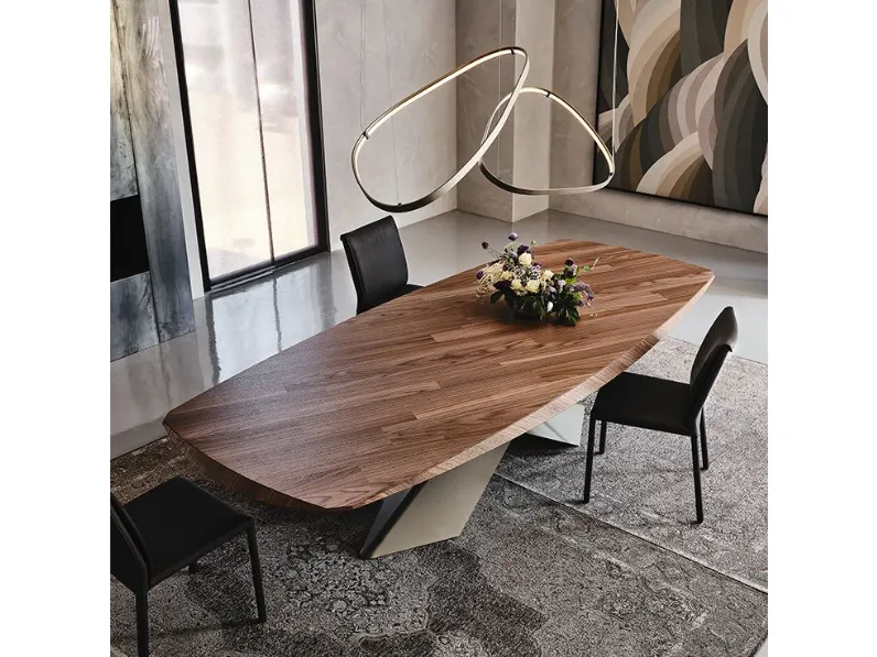 Scopri il Tavolo Tyron di Cattelan Italia in Offerta Outlet!
