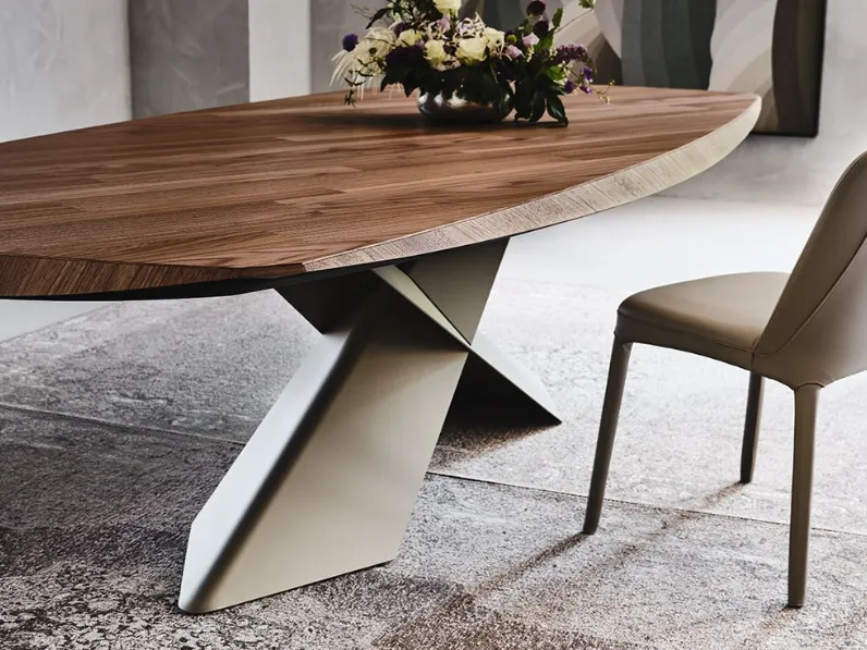 Scopri il Tavolo Tyron di Cattelan Italia in Offerta Outlet!