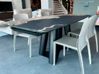 Tavolo in vetro sagomato Singapore Scavolini a prezzo ribassato