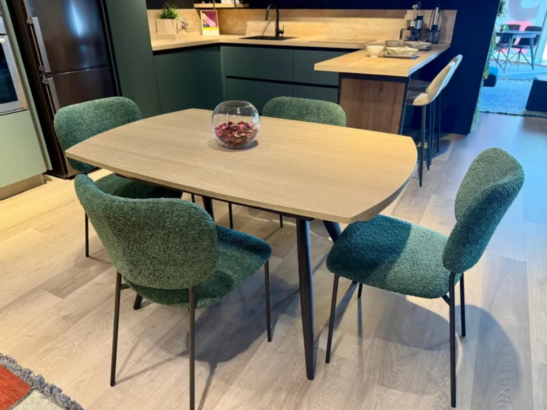 Tavolo in laminato sagomato Elica Sedit a prezzo scontato