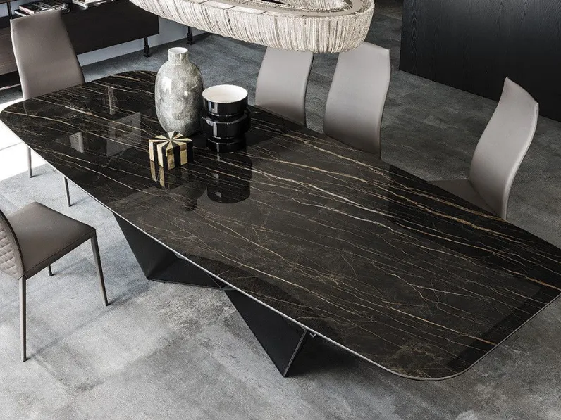 Tavolo con piano in ceramica rettangolare di Cattelan italia a PREZZO OUTLET 
