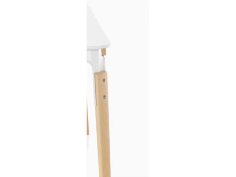 Tavolo fisso Tavolo steelwood in hpl bianco 145x145 Magis a soli 715 Euro