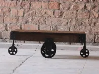 Tavolo rettangolare con basamento centrale Tavolino da salotto industrial con ruote ferro  Outlet etnico scontato