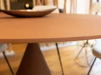 Tavolo Tavolo clay (subito disponibile) finitura cemento rosso mattone  Desalto in legno Fisso