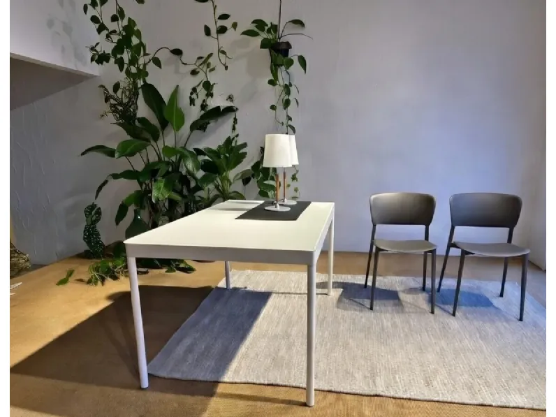 Tavolo Tavolo icaro Desalto in OFFERTA OUTLET -36%