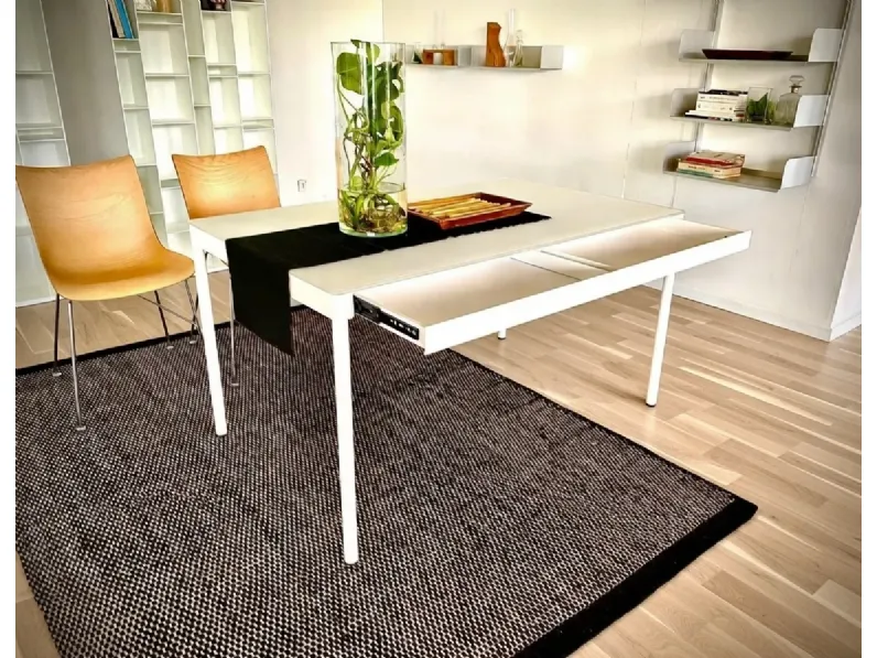 Tavolo in vetro rettangolare Tavolo icaro Desalto in offerta outlet