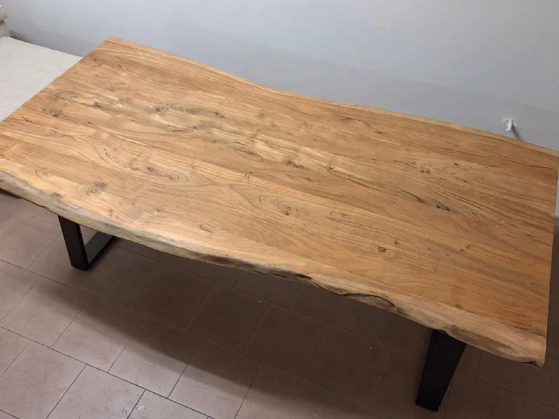 Tavolo Tavolo in legno di Artigianale scontato del 62%