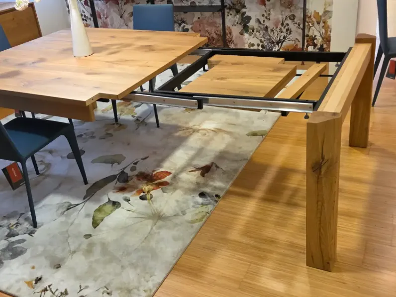 Tavolo in legno quadrato Tavolo istambul 140x140 allungabile Pizzolato a prezzo ribassato