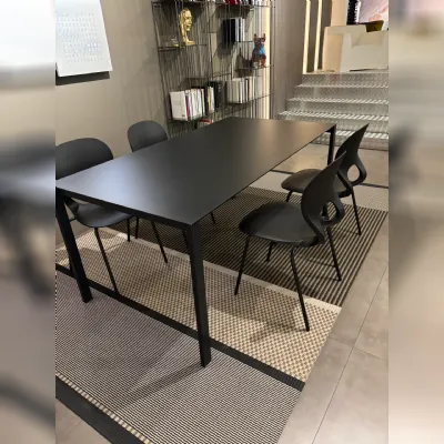 Tavolo rettangolare in metallo Tavolo kristalia  di Kristalia in Offerta Outlet