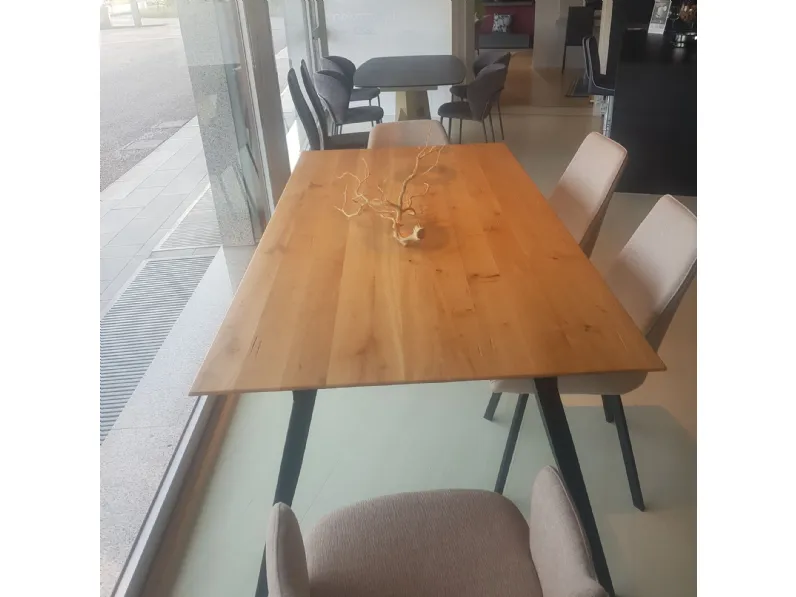 Tavolo Tavolo massello Alta corte in legno Fisso scontato 44%