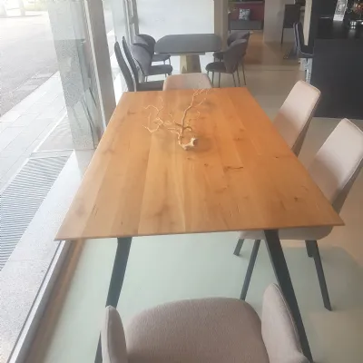 Tavolo Tavolo massello Alta corte in legno Fisso scontato 44%