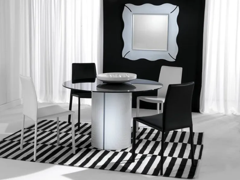 Tavolo rotondo in vetro Tavolo rotondo in vetro laccato mod.rond scontato del 30% di Artigianale in Offerta Outlet