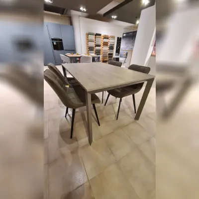 Tavolo in laminato rettangolare Tavolo + sedie  Artigianale in offerta outlet