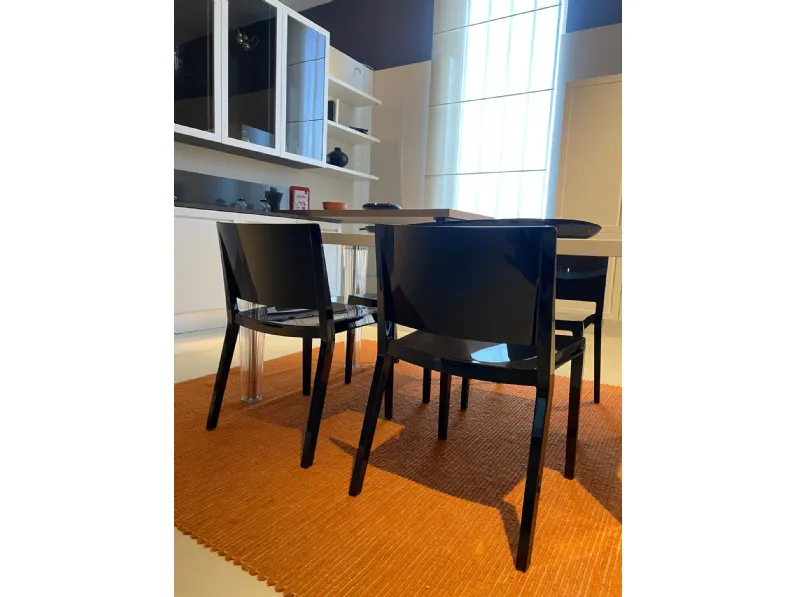 Richiedi il prezzo del tavolo Top top + sedie lizz Kartell