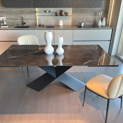 Tavolo Tyron keramik drive allungabile di Cattelan italia scontato del 23%