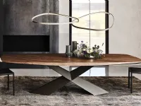 Tavolo Tyron Wood di Cattelan Italia in legno fisso.