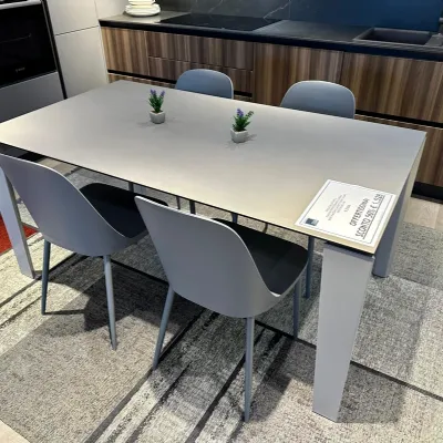 Tavolo Winny Ingenia a prezzo scontato