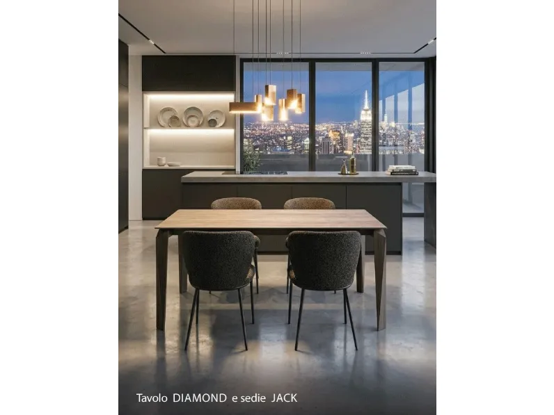 Tavolo in ceramica rettangolare Diamond e sedie jack Zamagna a prezzo ribassato