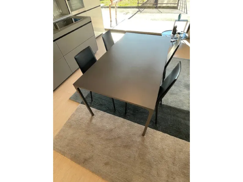 Tavolo Zen Bonaldo in metallo Allungabile