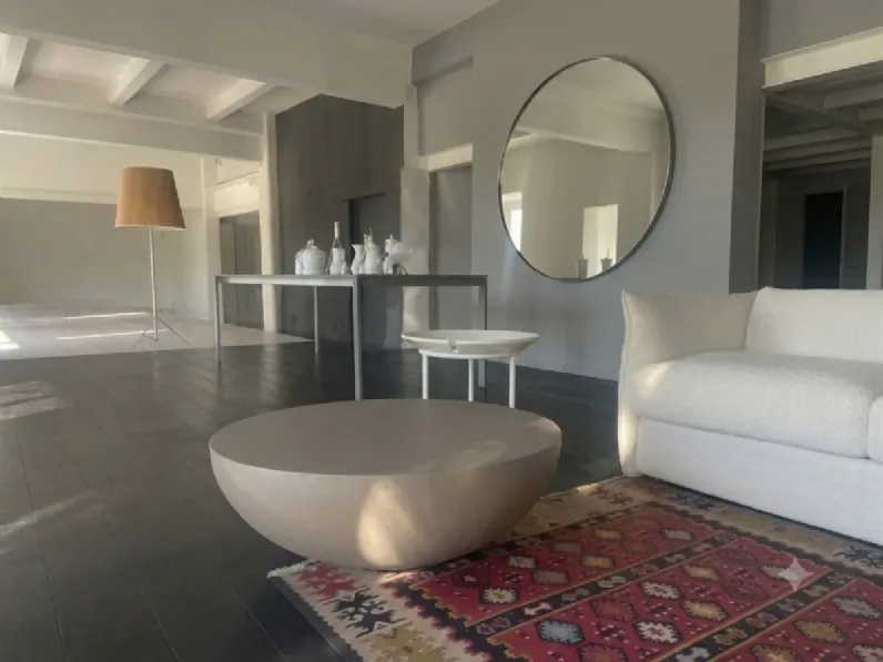 Prezzi ribassati per il tavolino design Heiko 43 di Gervasoni