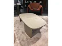 Tavolino design Koishi di Poliform a prezzo scontato