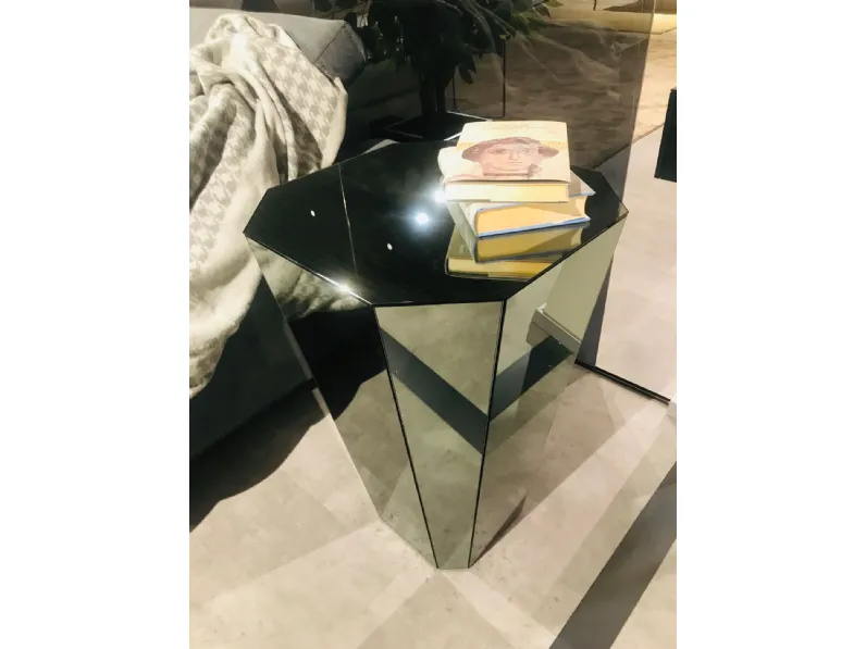 Prezzi ribassati per il tavolino design Otto di Cattelan