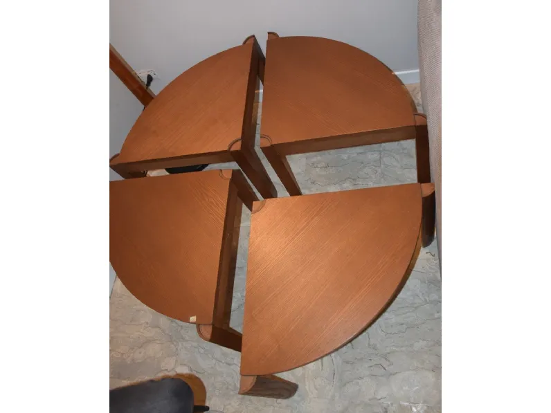 Prezzi ribassati per il tavolino design Spicchi di Porada