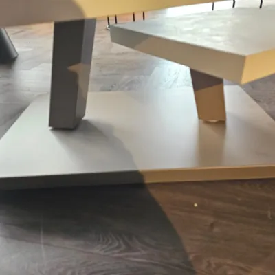 Tavolino design Tavolino rumba di Ozzio a prezzo scontato