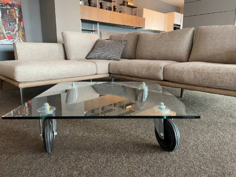 Prezzi ribassati per il tavolino design Tavolo con ruote 40th anniversary di Fontana arte