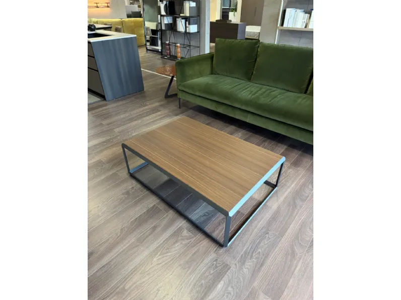 Tavolino design 45 di Molteni & c a prezzo ribassato